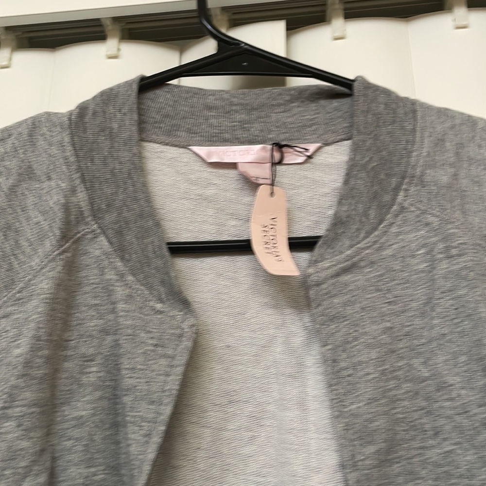 Sweatshirt - Picture 3 of 6